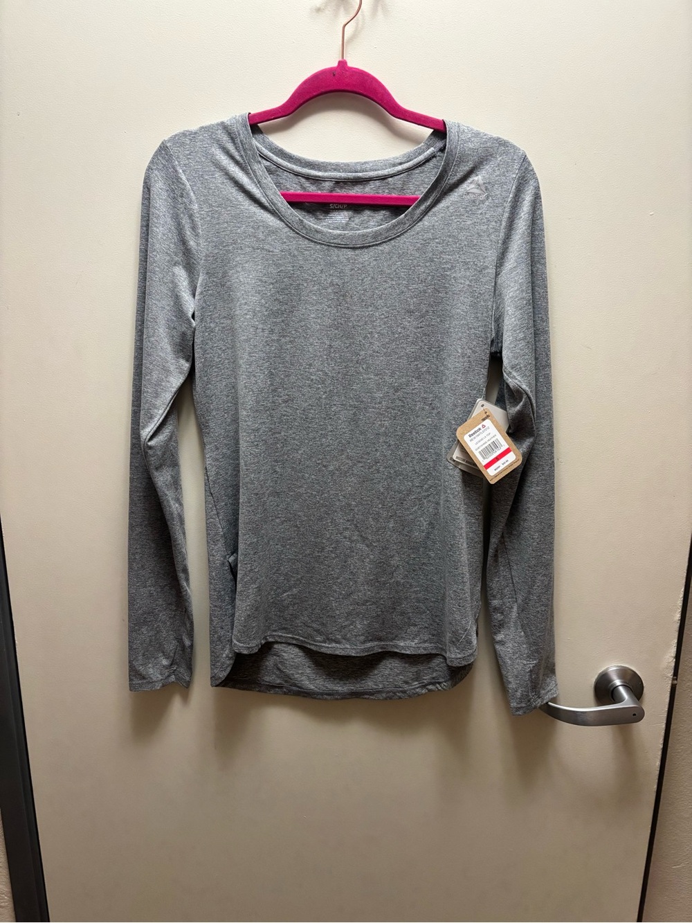 Reebok Women’s Heather Gray Long Sleeve Crewneck Top - Picture 1 of 5